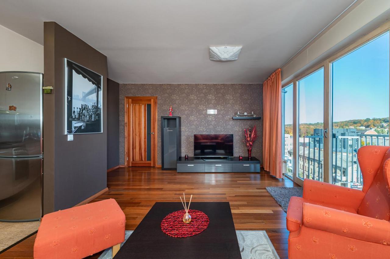 Panoramic City Centre Apartment By Polo Apartments Kaunas Kültér fotó
